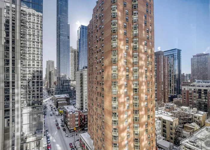 Gold Coast 2br W Outdoor Terrace Nr Beach L Chi-1016 Apartamento Chicago